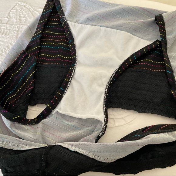 NWOT beautiful bra and underwear set - Picture 3 of 9